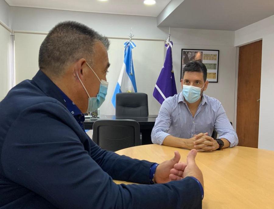 multimedia.normal.9a6f21e2c78dffe3.4172c3a976616c6f204665727265725f6e6f726d616c2e6a7067