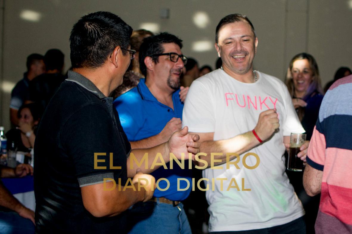 fa887e41-a35b-42b3-ad29-58c63838bc4e