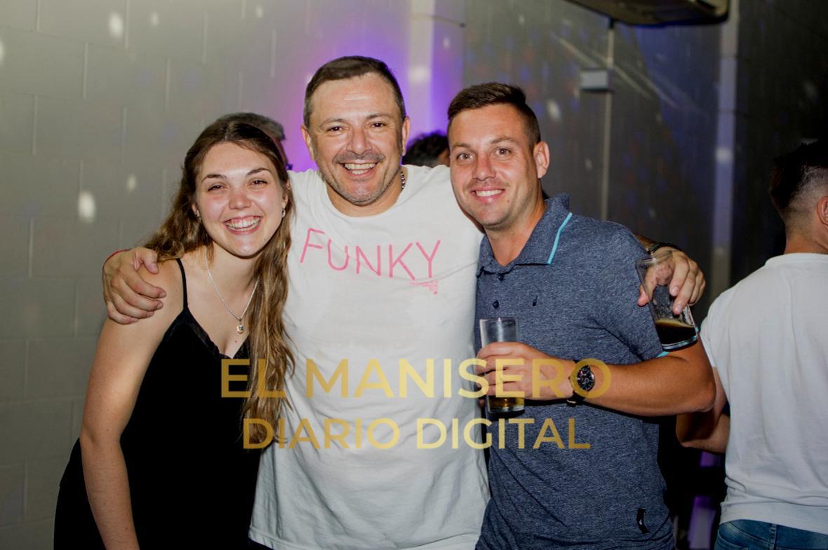 2eae8143-5521-4148-9420-0090b7994eff