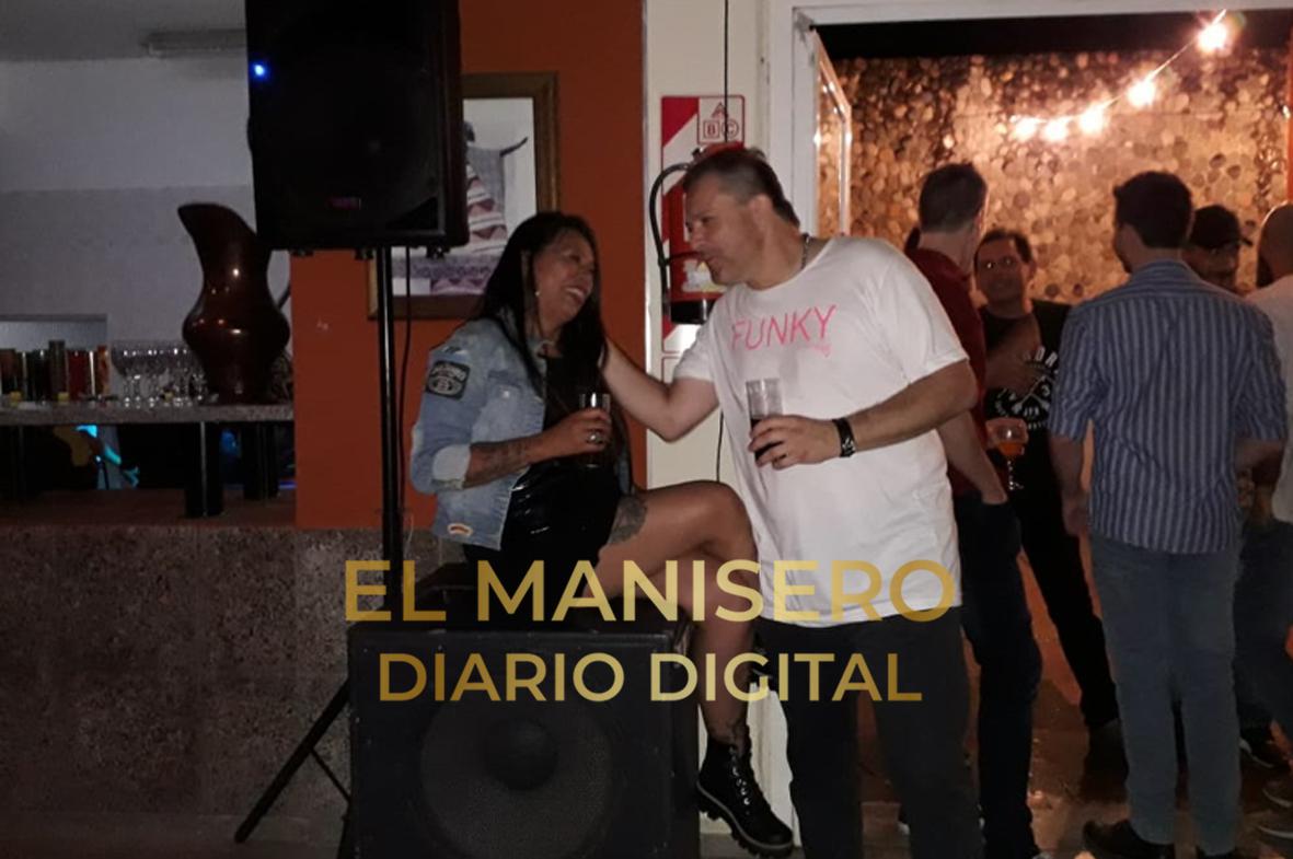 b711b318-415b-4d71-b084-1d4a959f6750