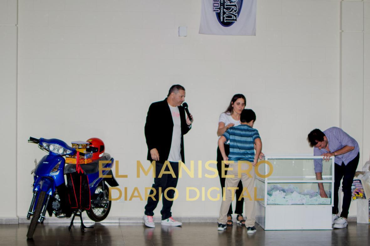 079901f8-af3c-44ff-8221-56015334c05a