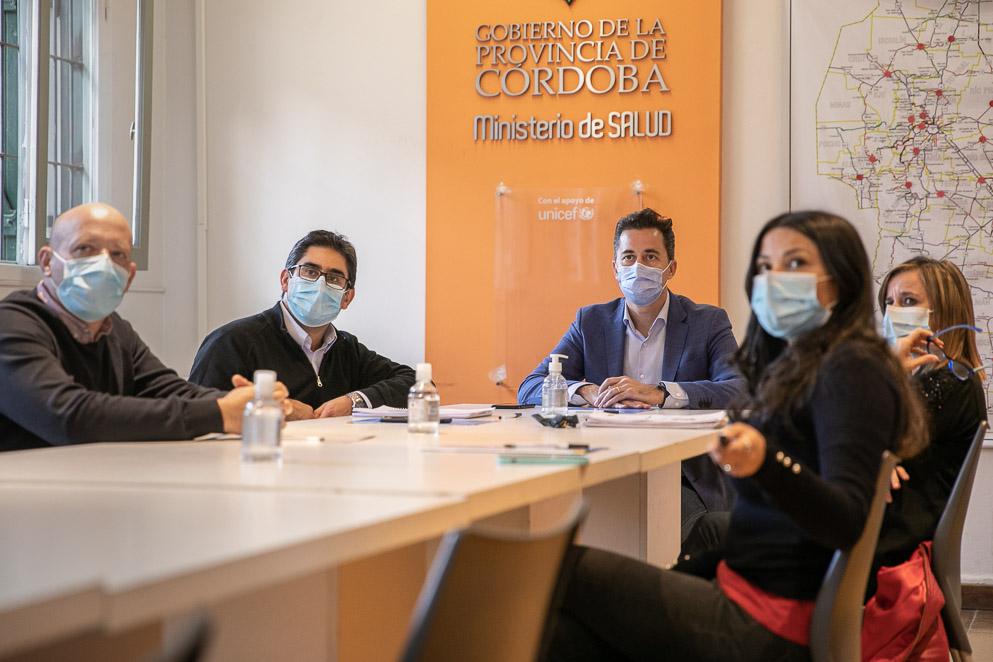 Calvo_reunion_con_Ministro_Salud_Cardozo-2393