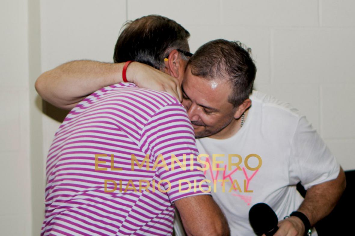 81bba798-9a59-48ff-b3c9-fc883d54d907