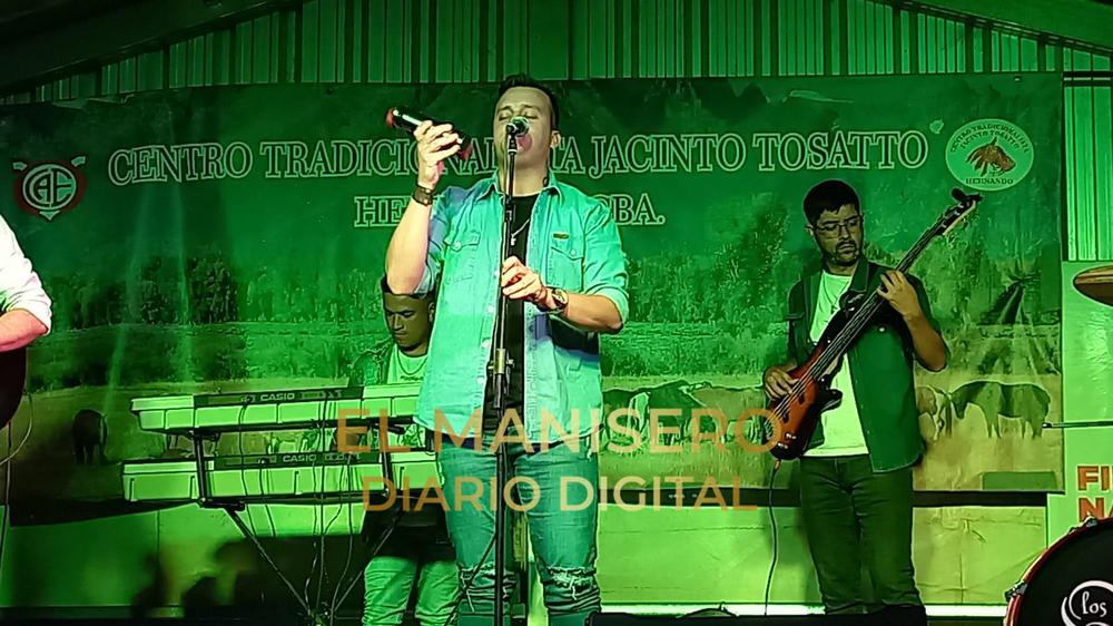 b800ee80-7ed7-439d-a0ac-e1b77a5e60a5